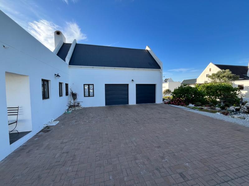 4 Bedroom Property for Sale in Dwarskersbos Western Cape